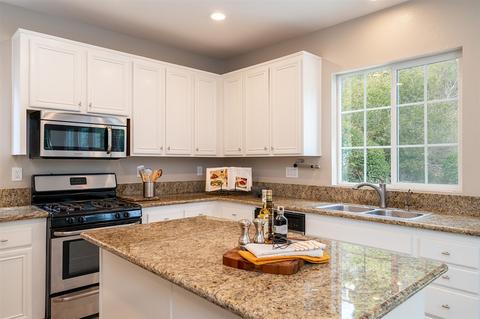1649 Reflection St, San Marcos, CA 92078 photo 8