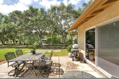 1445 York Dr, Vista, CA 92084 photo 8