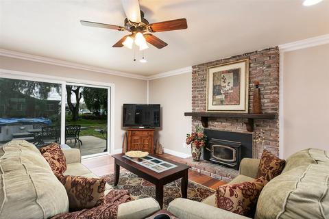 1445 York Dr, Vista, CA 92084 photo 22