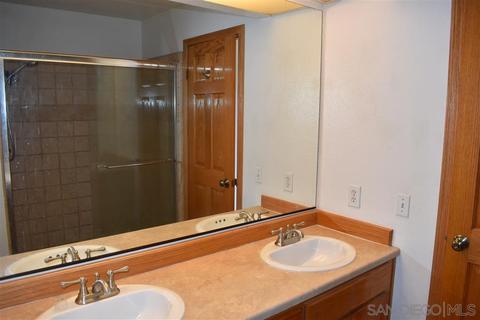 6906 Peach Tree Rd, Carlsbad, CA 92011 photo 15