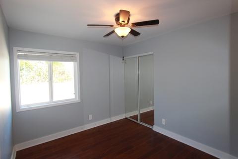 1060 Harding St, Escondido, CA 92027 photo 12