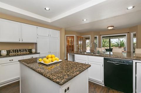 16534 Corte Paulina, Poway, CA 92064 photo 9