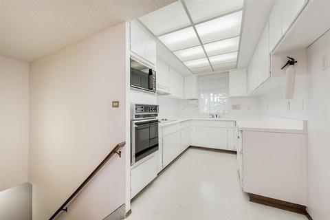 357 Alta Ln, El Cajon, CA 92021 photo 5
