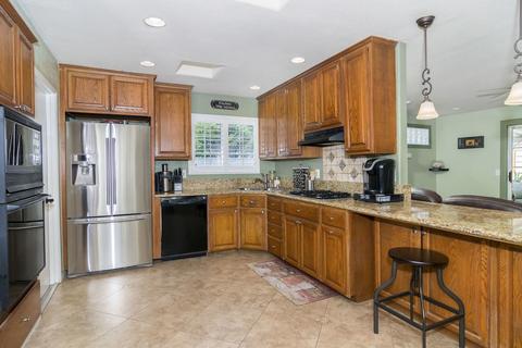9701 Halberns Blvd, Santee, CA 92071 photo 6