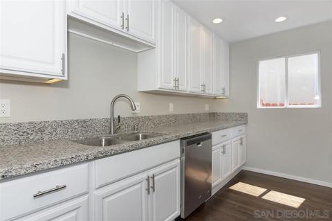 4145 Lois St, La Mesa, CA 91941 photo 10