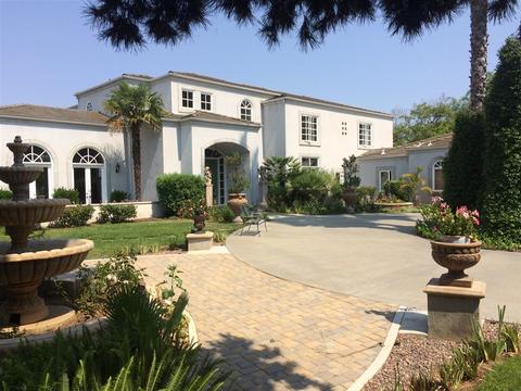 2 Rolling View Ln, Fallbrook, CA 92028 photo 1