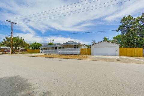 997 Sycamore, El Cajon, CA 92019 photo 2