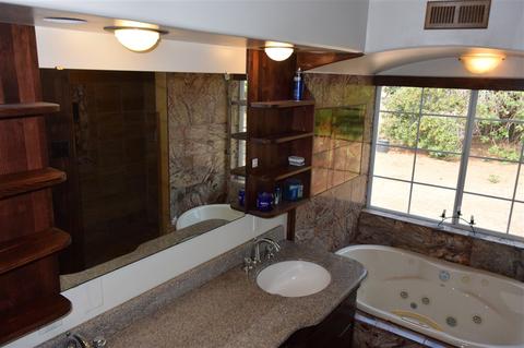 1302 Douglas Dr, Vista, CA 92084 photo 15