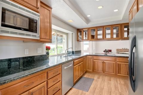 13093 Treecrest St, Poway, CA 92064 photo 6