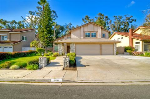 13093 Treecrest St, Poway, CA 92064 photo 2