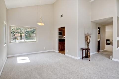 13093 Treecrest St, Poway, CA 92064 photo 5