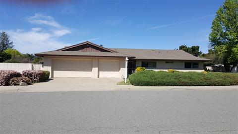 1062 SE Glenhill Rd, El Cajon, CA 92020 photo 1