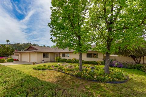 1062 SE Glenhill Rd, El Cajon, CA 92020 photo 3