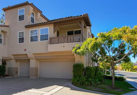 3081 Via Maximo, Carlsbad, CA 92009 photo 6