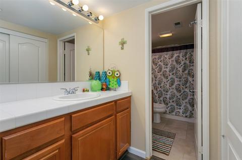 3081 Via Maximo, Carlsbad, CA 92009 photo 19
