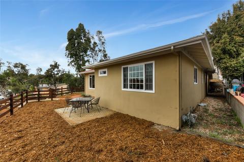742 Crescent Dr, Vista, CA 92084 photo 20