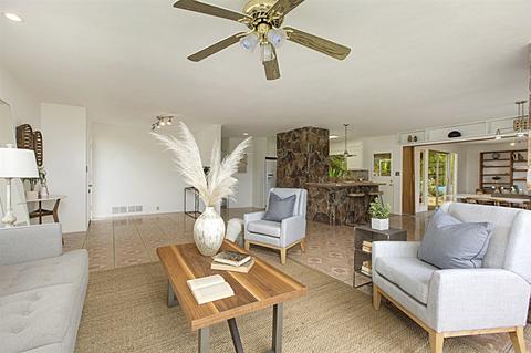 7901 Cinnabar Dr, La Mesa, CA 91941 photo 2