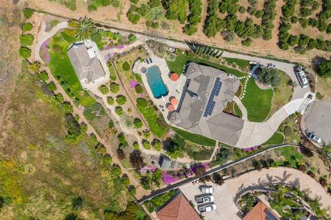 801 Sugarbush Dr, Vista, CA 92084 photo 24
