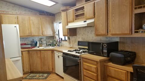 14048 Gardenia Ave #225, Poway, CA 92064 photo 4