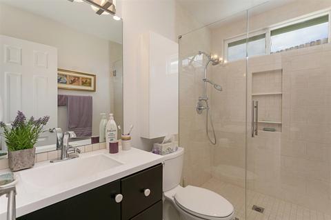 3242 Isabella Dr, Oceanside, CA 92056 photo 10