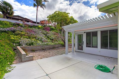 3242 Isabella Dr, Oceanside, CA 92056 photo 17