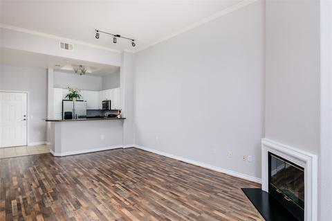 4175 Executive Dr #G406, La Jolla, CA 92037 photo 6