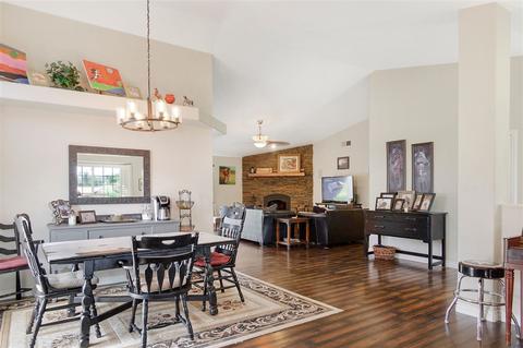23675 Scarbery Way, Ramona, CA 92065 photo 4