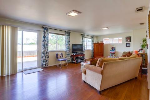 1746 Garywood, El Cajon, CA 92021 photo 7