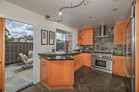 2824 Unicornio #C, Carlsbad, CA 92009 photo 9