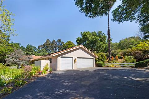 3628 Sage Creek Rd, Fallbrook, CA 92028 photo 2