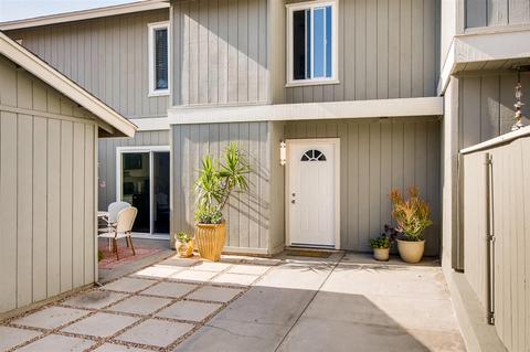 1836 Gatepost Rd, Encinitas, CA 92024 photo 2