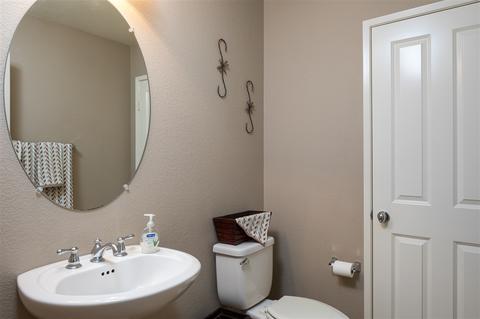 1131 Vista Pointe Blvd, Oceanside, CA 92057 photo 6