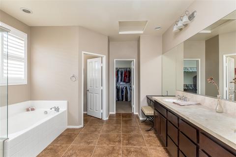 1131 Vista Pointe Blvd, Oceanside, CA 92057 photo 11