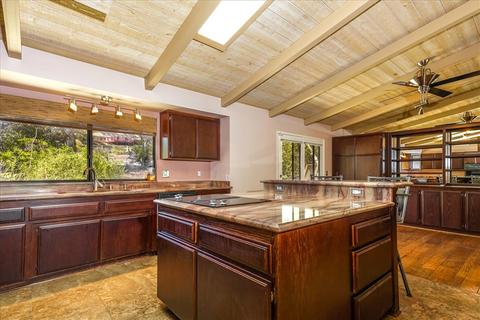 1858 Marymac Pl, Fallbrook, CA 92028 photo 9