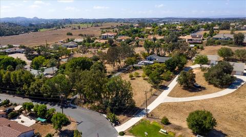 1858 Marymac Pl, Fallbrook, CA 92028 photo 24
