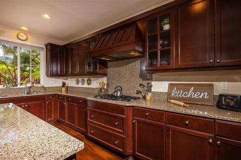 2584 Ingleton Ave, Carlsbad, CA 92009 photo 10