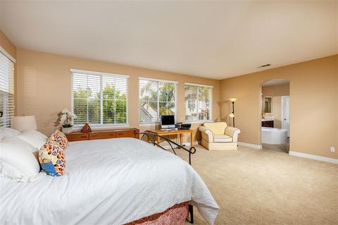 2584 Ingleton Ave, Carlsbad, CA 92009 photo 15