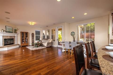 2584 Ingleton Ave, Carlsbad, CA 92009 photo 7