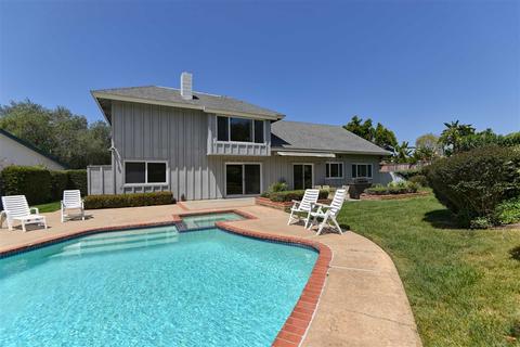 8555 Nottingham Pl, La Jolla, CA 92037 photo 13