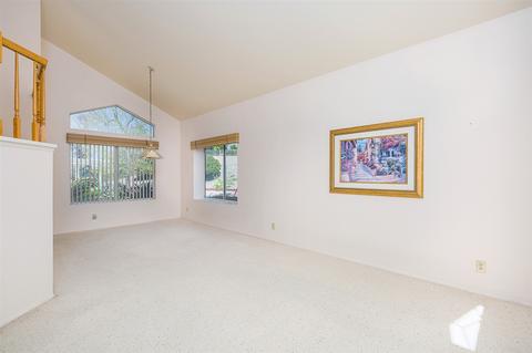 2028 Wedgewood Dr, Oceanside, CA 92056 photo 5