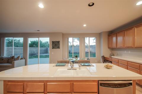 1282 Wild Iris Pl, Chula Vista, CA 91913 photo 7
