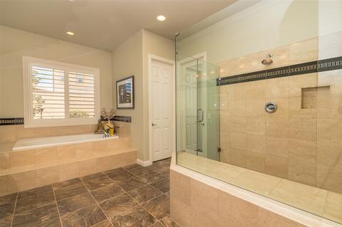 1093 Village Dr, Oceanside, CA 92057 photo 15