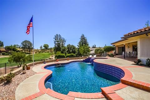 28117 Par View Ct, Escondido, CA 92026 photo 6