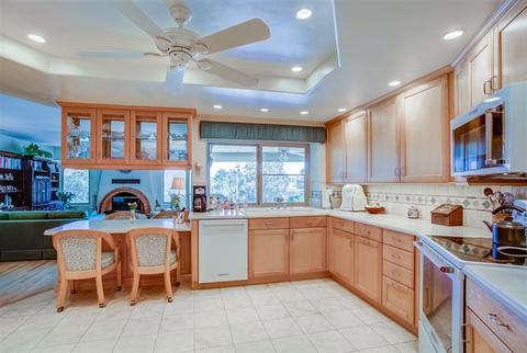 28117 Par View Ct, Escondido, CA 92026 photo 13