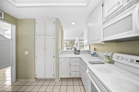 17704 Villamoura Dr, Poway, CA 92064 photo 8