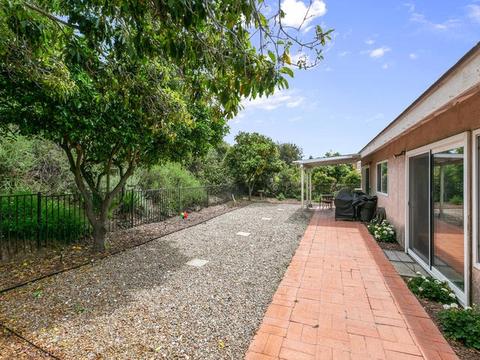 1958 David Dr, Escondido, CA 92026 photo 13