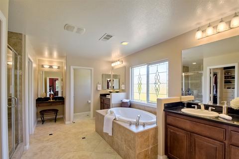 1054 Fields Ct, Oceanside, CA 92057 photo 12
