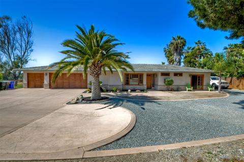 1115 Sunset Dr, Vista, CA 92081 photo 2