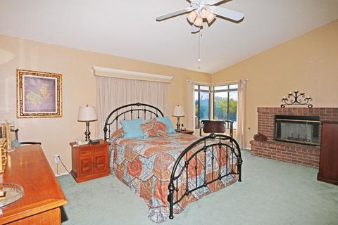 621 Cortez Ave, Vista, CA 92084 photo 18