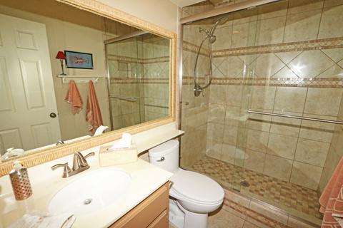 621 Cortez Ave, Vista, CA 92084 photo 16